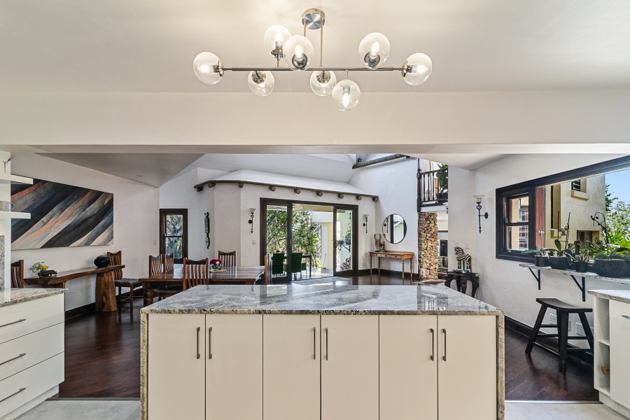 5 Bedroom Property for Sale in Pezula Golf Estate Western Cape